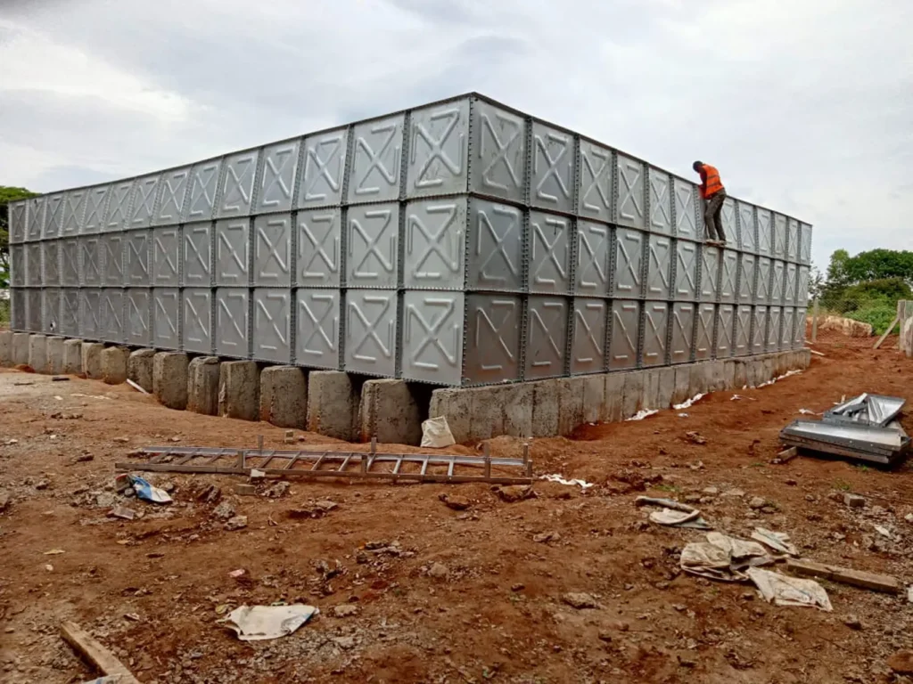 building ground steel tank