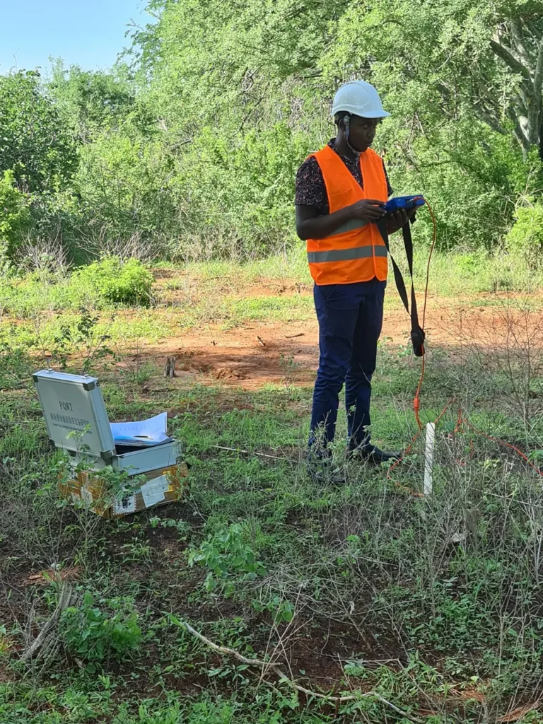 hydrogeological survey